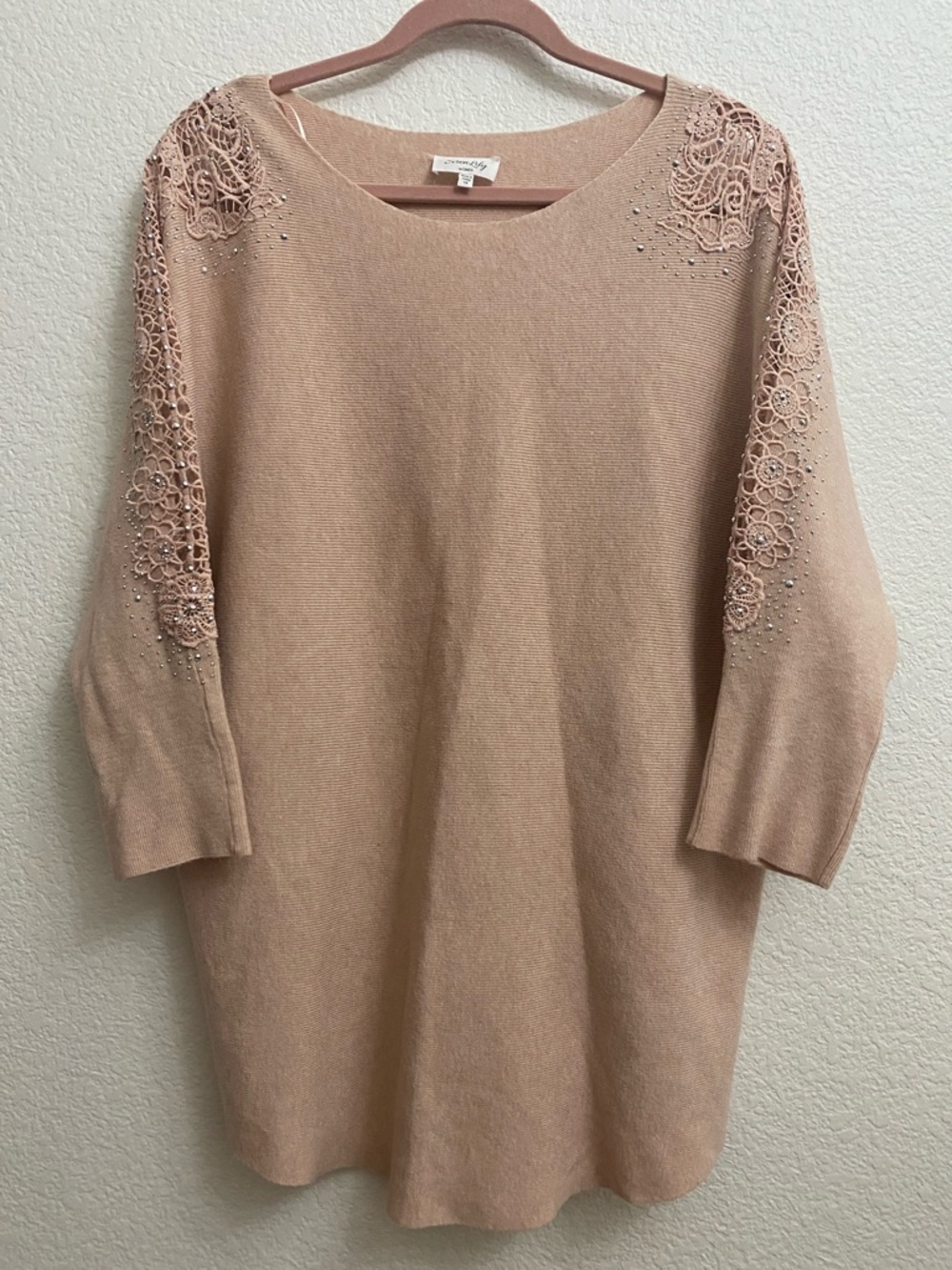 Siren Lily Women’s 1X Blush Pink Embellished Lace Sleeve Knit Sweater Top
